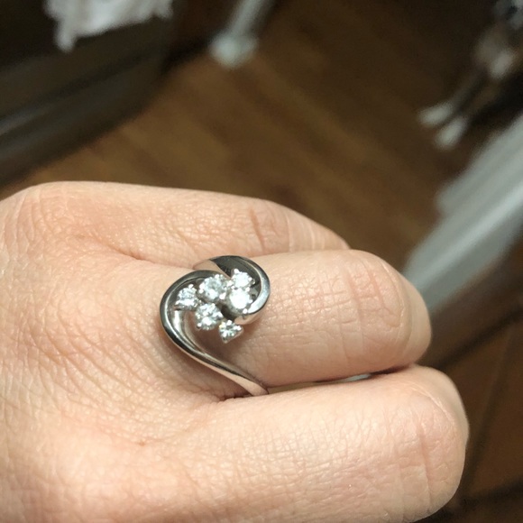 DIAMOND WHITE GOLD RING - Picture 2 of 2